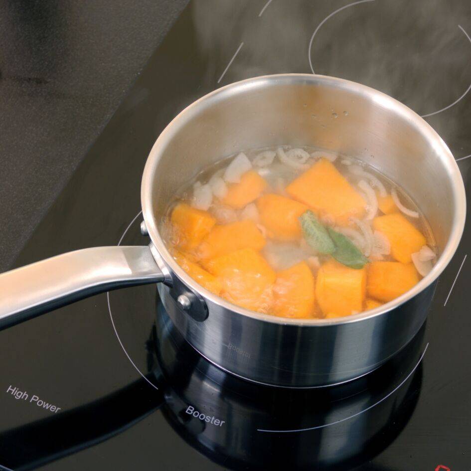 Set de 6 piezas Virtuoso: Cacerola de 14 cm, Ollas de 20/24 cm con tapas