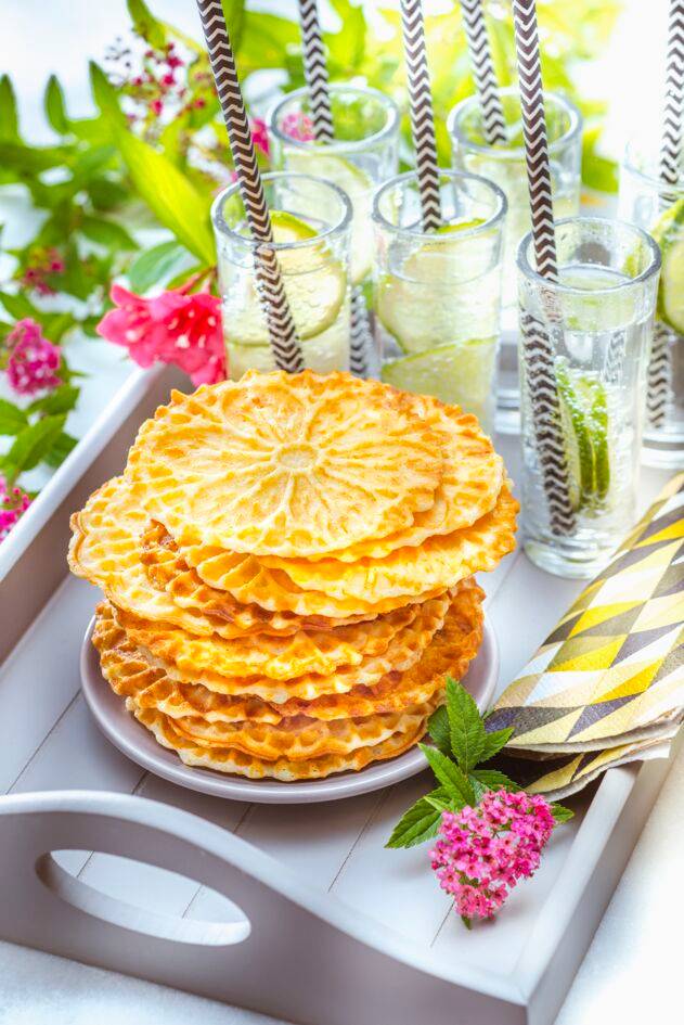 2 platos para barquillos suizos Snack Collection XA800712