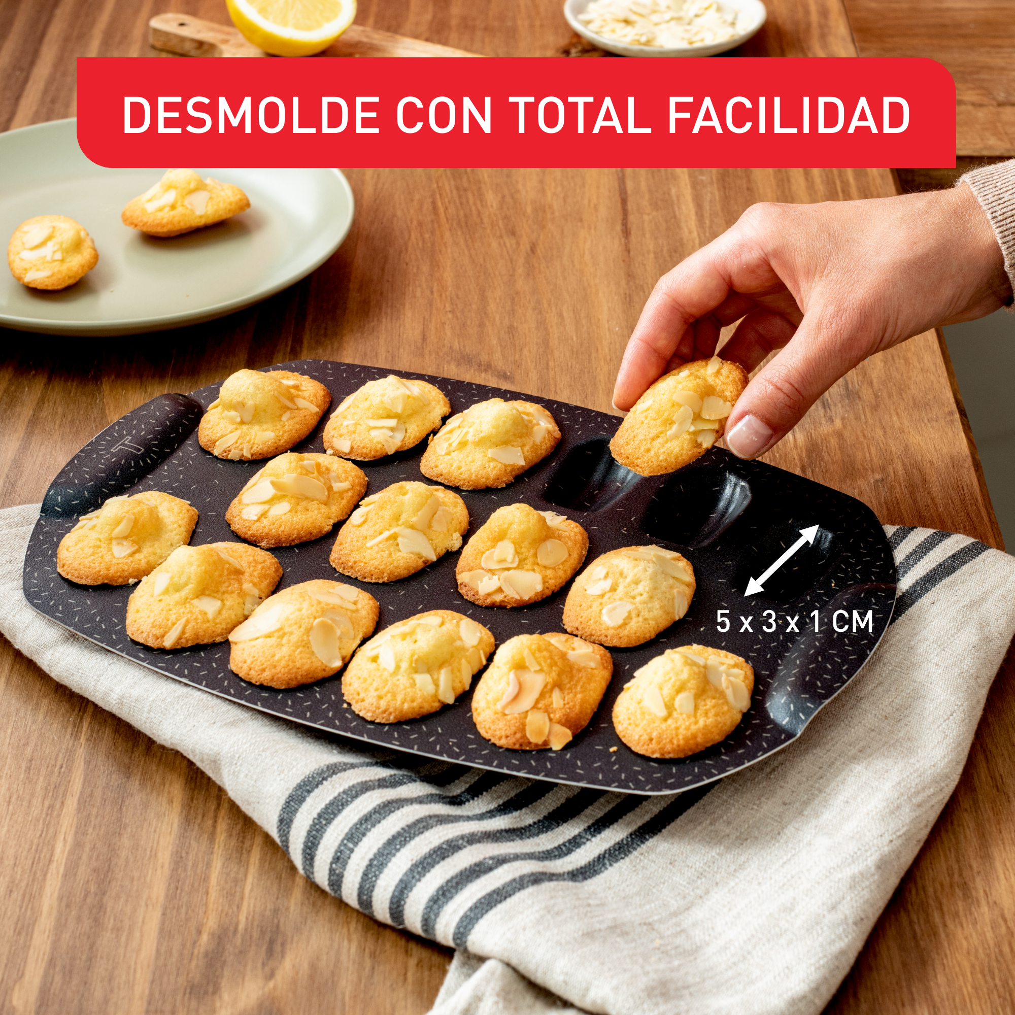 PerfectBake, Molde de 16 minimagdalenas de horno , 21 x 29 cm, Negro