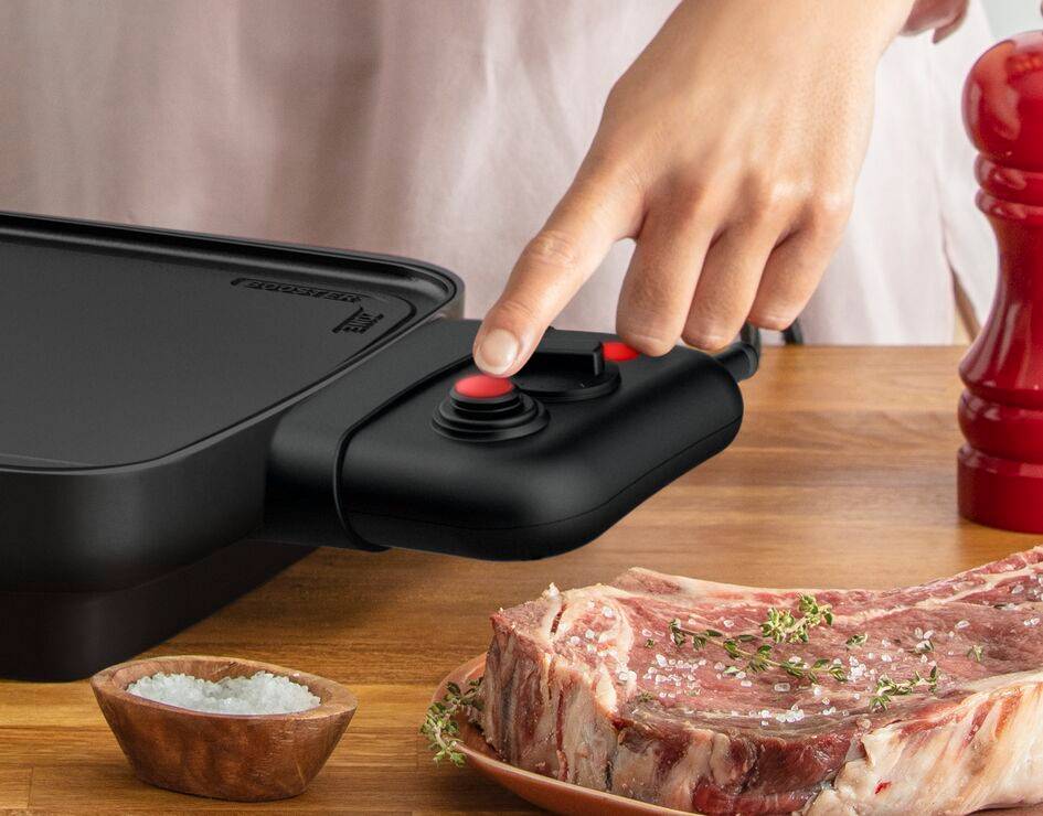 Booster, Plancha Grill, Superficie de cocción de 50x26 cm, 2200 W, Revestimiento antiadherente