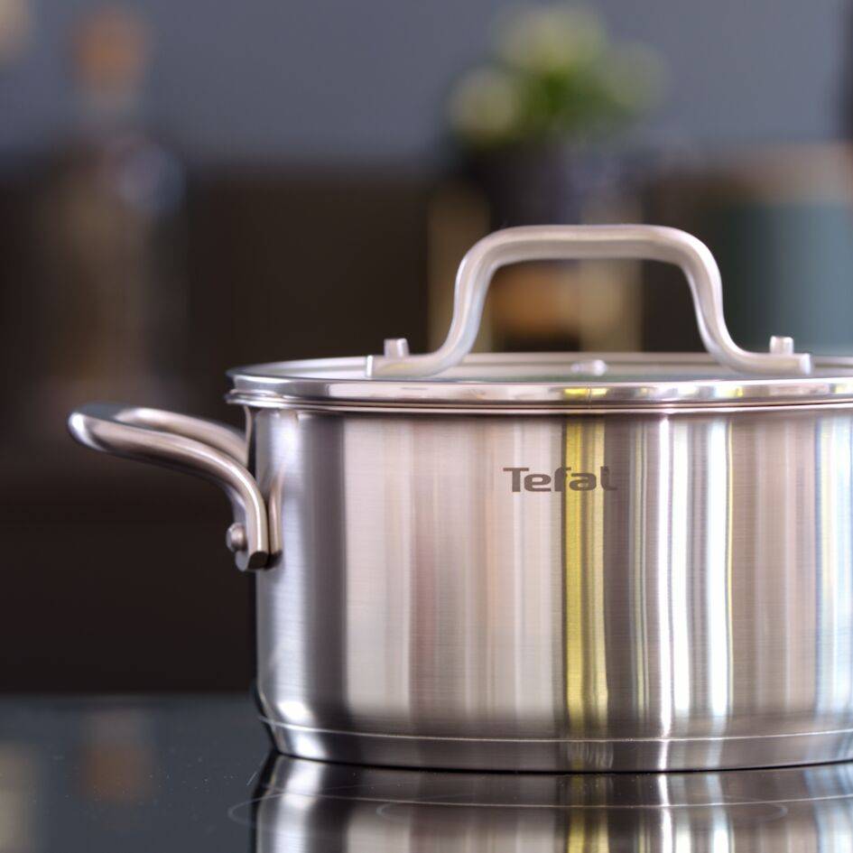 Set de 6 piezas Virtuoso: Cacerola de 14 cm, Ollas de 20/24 cm con tapas