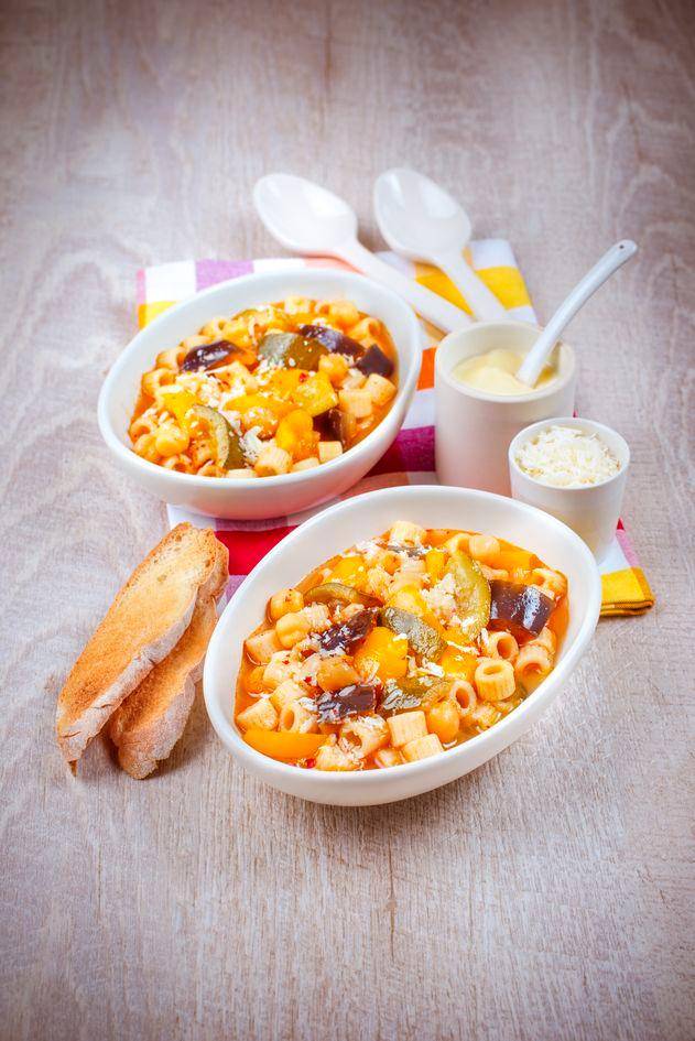 Sopa de verduras de verano con queso feta - Receta Perfectmix Cook | Tefal