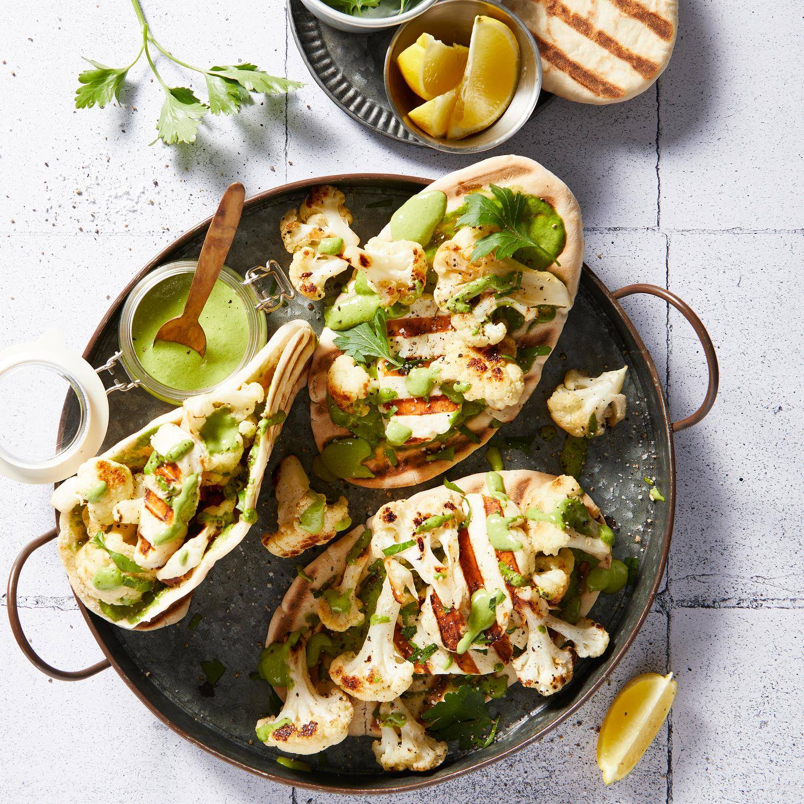 Pita de halloumi grillado con coliflor - Receta undefined | Tefal