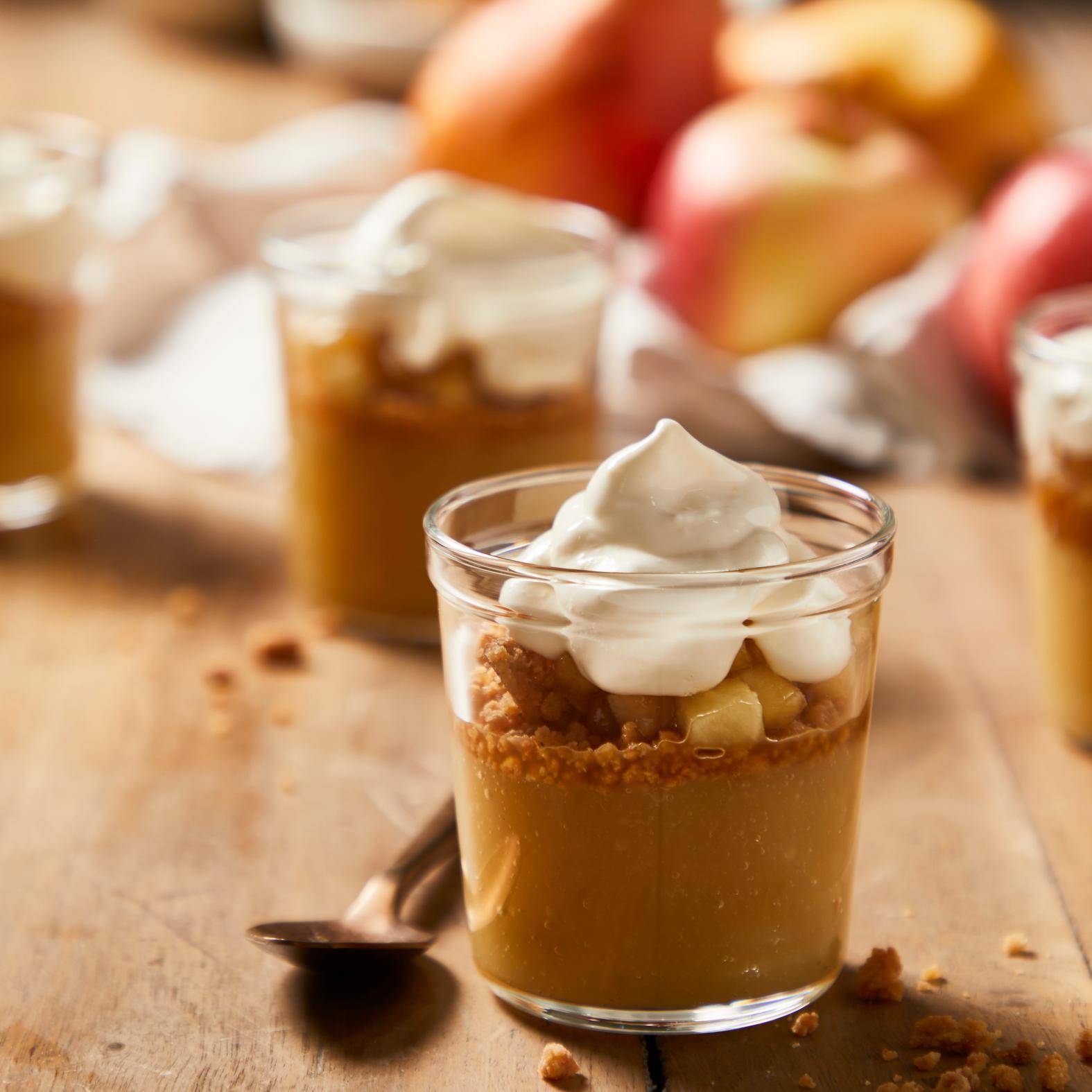 Compota de manzana y pera con agua de azahar y galleta streusel - Receta undefined | Tefal