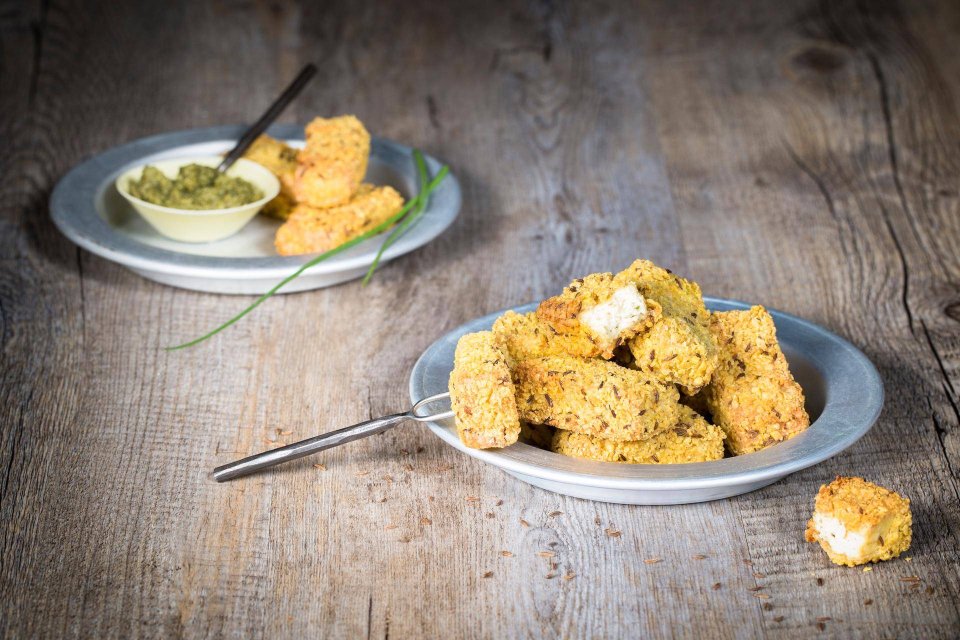 Tofu ahumado cubierto de semillas de alcaravea (receta sin gluten) - Receta Actifry Genius XL | Tefal