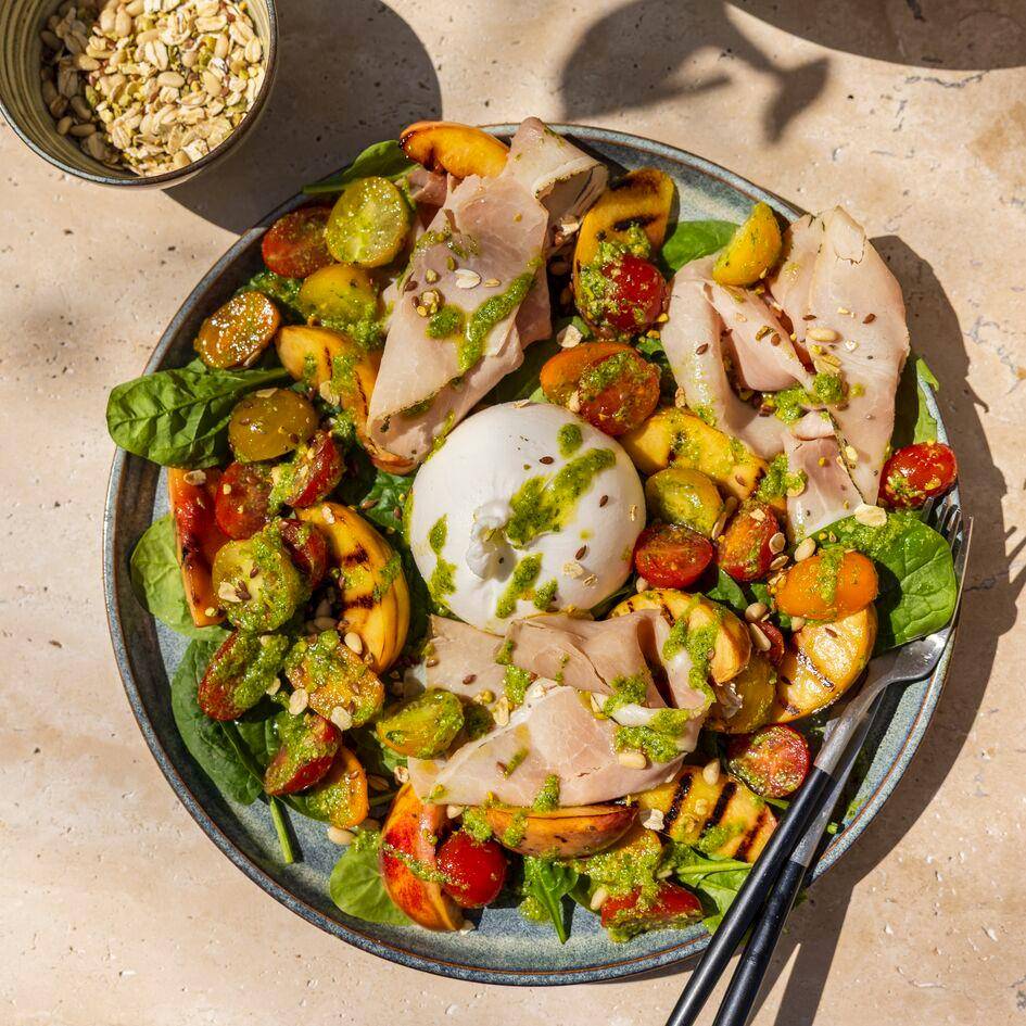 Ensalada de melocotón a la plancha con burrata y jamón serrano - Receta undefined | Tefal