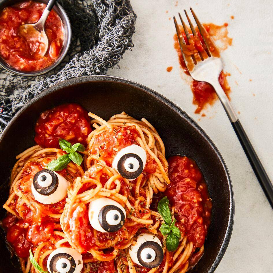 Espaguetis sangrientos con ojos - Receta undefined | Tefal
