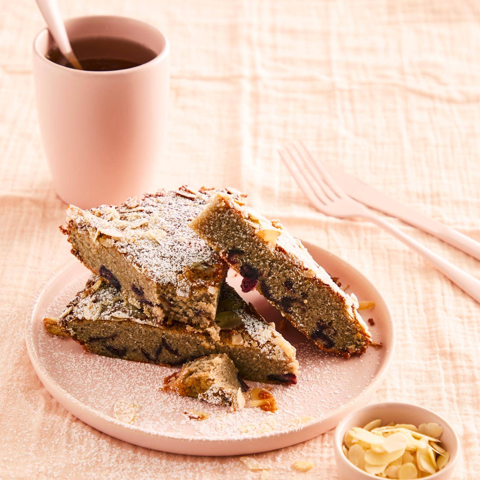 Tarta fondant de cerezas y almendras - Receta undefined | Tefal