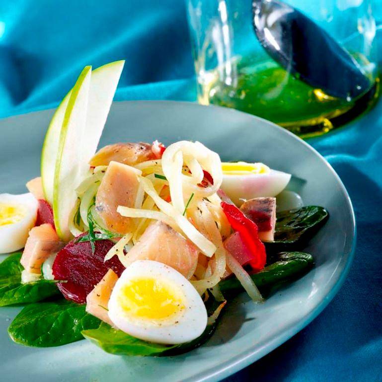 Arenques templados al estilo ruso y ensalada de patata - Receta Actifry 2 in 1 - 1.5kg | Tefal